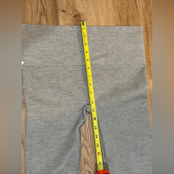 Blanqi Maternity Legging Compression Size L‎ Hipster Cuffed Dove Gray NEW - Picture 12 of 14